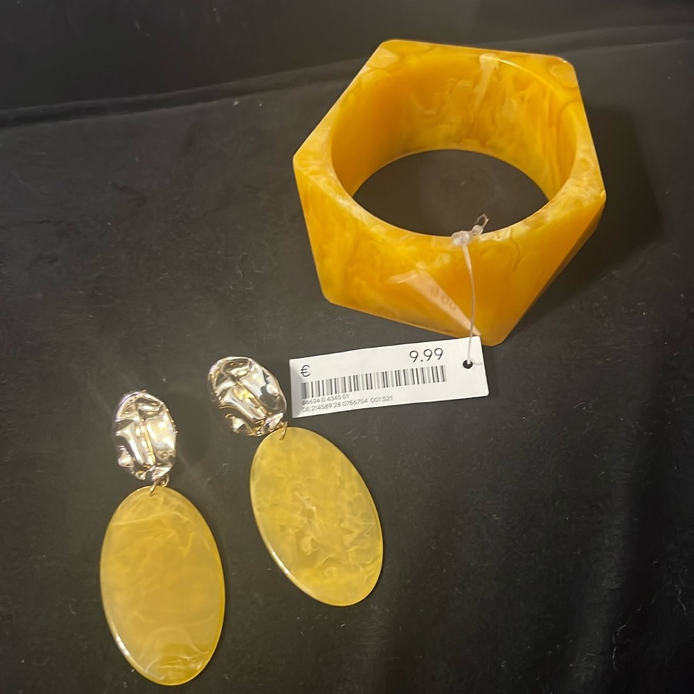 Acetate and Bracelet Set